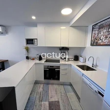 Apartment Victor Catala 3-1 *